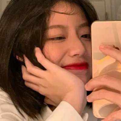 绿茵春色